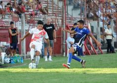 Foto de la galería: Torneo Apertura de la Liga: arranque con triunfo para La Cantera en Villa Sarita