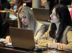 Foto de la galería: Parlamento de la Mujer 2024: se aprobaron 40 proyectos en el cierre de esta edición