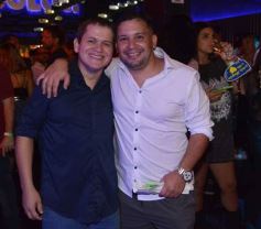 Foto de la galería: Los casi 40 de Julio "Pollito" Villagra: noche de fiesta y cumbia en Brooklyn 