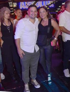 Foto de la galería: Los casi 40 de Julio "Pollito" Villagra: noche de fiesta y cumbia en Brooklyn 