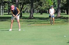 Foto de la galería: Torneo Apertura: volvió el golf con un sábado a pleno en el Tacurú