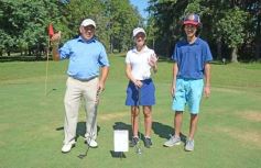 Foto de la galería: Torneo Apertura: volvió el golf con un sábado a pleno en el Tacurú