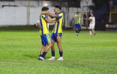 Foto de la galería: Liga Posadeña: junto a un gran marco de público, Mitre se quedó con el clásico en Rocamora