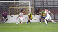 Foto de la galería: Liga Posadeña: junto a un gran marco de público, Mitre se quedó con el clásico en Rocamora