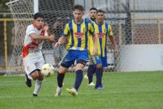 Foto de la galería: Liga Posadeña: junto a un gran marco de público, Mitre se quedó con el clásico en Rocamora