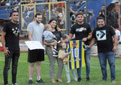 Foto de la galería: Liga Posadeña: junto a un gran marco de público, Mitre se quedó con el clásico en Rocamora
