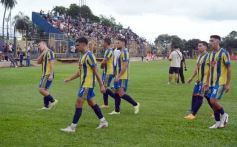 Foto de la galería: Liga Posadeña: junto a un gran marco de público, Mitre se quedó con el clásico en Rocamora