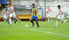 Foto de la galería: Liga Posadeña: junto a un gran marco de público, Mitre se quedó con el clásico en Rocamora