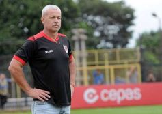 Foto de la galería: Liga Posadeña: junto a un gran marco de público, Mitre se quedó con el clásico en Rocamora