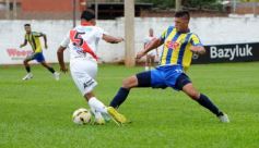 Foto de la galería: Liga Posadeña: junto a un gran marco de público, Mitre se quedó con el clásico en Rocamora