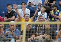 Foto de la galería: Liga Posadeña: junto a un gran marco de público, Mitre se quedó con el clásico en Rocamora