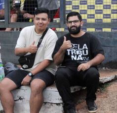 Foto de la galería: Liga Posadeña: junto a un gran marco de público, Mitre se quedó con el clásico en Rocamora