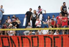 Foto de la galería: Liga Posadeña: junto a un gran marco de público, Mitre se quedó con el clásico en Rocamora