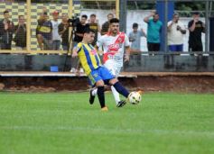 Foto de la galería: Liga Posadeña: junto a un gran marco de público, Mitre se quedó con el clásico en Rocamora