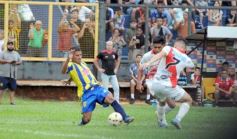 Foto de la galería: Liga Posadeña: junto a un gran marco de público, Mitre se quedó con el clásico en Rocamora