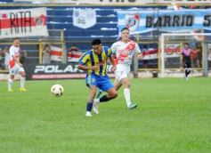 Foto de la galería: Liga Posadeña: junto a un gran marco de público, Mitre se quedó con el clásico en Rocamora