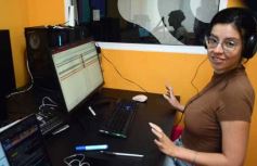 Foto de la galería: Trabajo y paseo: con la Casa del Streaming y otro varieté de postales en la ciudad