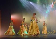 Foto de la galería: Al eterno Ramón Ayala: música, emoción y homenaje junto al Ballet Folclórico del Parque