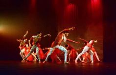 Foto de la galería: Al eterno Ramón Ayala: música, emoción y homenaje junto al Ballet Folclórico del Parque