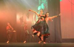 Foto de la galería: Al eterno Ramón Ayala: música, emoción y homenaje junto al Ballet Folclórico del Parque