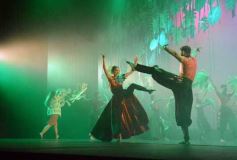 Foto de la galería: Al eterno Ramón Ayala: música, emoción y homenaje junto al Ballet Folclórico del Parque