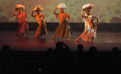 Foto de la galería: Al eterno Ramón Ayala: música, emoción y homenaje junto al Ballet Folclórico del Parque