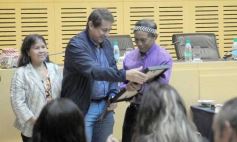 Foto de la galería: Semana de los Pueblos Originarios: reconocieron a promotores de los derechos y cultura Mbya Guarani