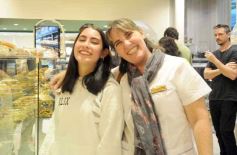 Sixto Fotografías. Sociedad. Varios - Con mucha gente amiga en la ciudad, las últimas del mes suman buena onda