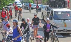 Foto de la galería: Junto a una gran convocatoria se vivió la 24° Bicicleteada Solidaria del Roque González