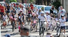Foto de la galería: Junto a una gran convocatoria se vivió la 24° Bicicleteada Solidaria del Roque González