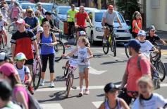 Foto de la galería: Junto a una gran convocatoria se vivió la 24° Bicicleteada Solidaria del Roque González