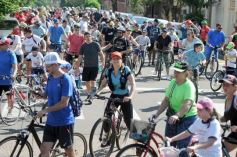 Foto de la galería: Junto a una gran convocatoria se vivió la 24° Bicicleteada Solidaria del Roque González