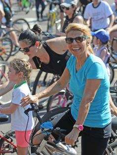 Foto de la galería: Junto a una gran convocatoria se vivió la 24° Bicicleteada Solidaria del Roque González