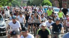 Foto de la galería: Junto a una gran convocatoria se vivió la 24° Bicicleteada Solidaria del Roque González
