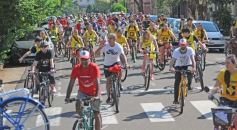 Foto de la galería: Junto a una gran convocatoria se vivió la 24° Bicicleteada Solidaria del Roque González