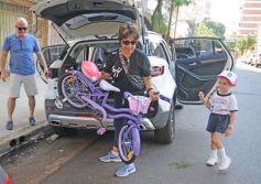 Foto de la galería: Junto a una gran convocatoria se vivió la 24° Bicicleteada Solidaria del Roque González