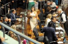 Foto de la galería: Apertura de sesiones: Passalacqua llamó al consenso en el contexto económico y social nacional