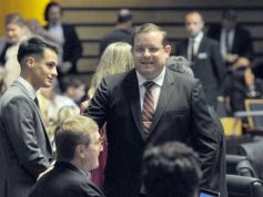 Foto de la galería: Apertura de sesiones: Passalacqua llamó al consenso en el contexto económico y social nacional