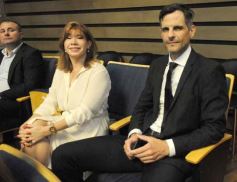 Foto de la galería: Apertura de sesiones: Passalacqua llamó al consenso en el contexto económico y social nacional