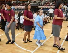 Foto de la galería: Con la tradicional Misa y consagración a la Virgen, la Madre celebró su día