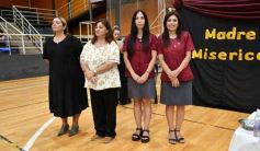 Foto de la galería: Con la tradicional Misa y consagración a la Virgen, la Madre celebró su día