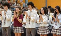 Foto de la galería: Con la tradicional Misa y consagración a la Virgen, la Madre celebró su día