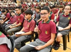 Foto de la galería: Con la tradicional Misa y consagración a la Virgen, la Madre celebró su día