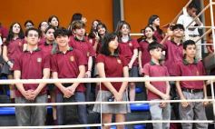 Foto de la galería: Con la tradicional Misa y consagración a la Virgen, la Madre celebró su día