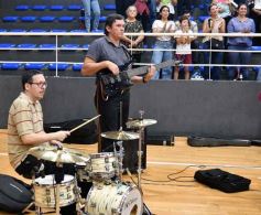 Foto de la galería: Con la tradicional Misa y consagración a la Virgen, la Madre celebró su día