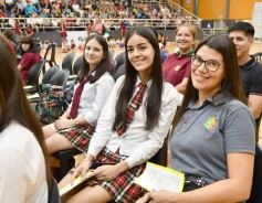 Foto de la galería: Con la tradicional Misa y consagración a la Virgen, la Madre celebró su día