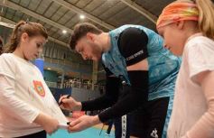 Foto de la galería: Selección Argentina de Vóley en Posadas: el semillero local disfrutó de cerca la práctica albiceleste