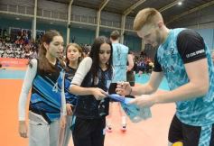 Foto de la galería: Selección Argentina de Vóley en Posadas: el semillero local disfrutó de cerca la práctica albiceleste