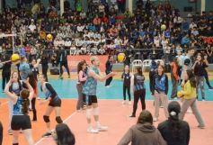 Foto de la galería: Selección Argentina de Vóley en Posadas: el semillero local disfrutó de cerca la práctica albiceleste