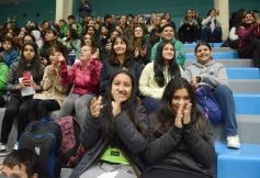 Foto de la galería: Selección Argentina de Vóley en Posadas: el semillero local disfrutó de cerca la práctica albiceleste